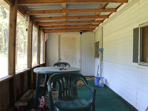 5th image of 340 E Golden Oaks Dr