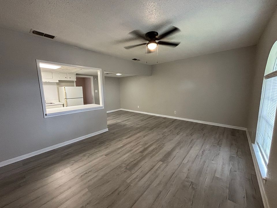1st image of 108 E Josephine Ave APT 24
