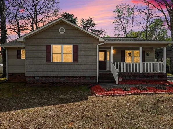 2298 Valewood Dr, Asheboro, NC 27205