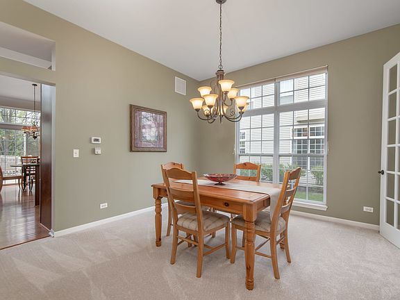 5th image of 3202 Knollwood Cir