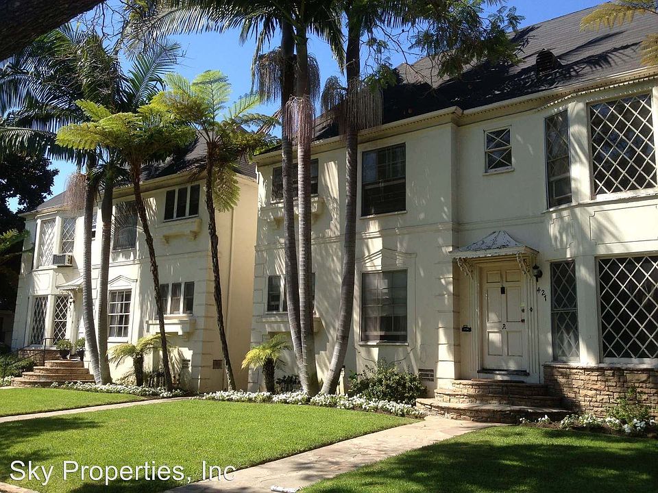 1st image of 425 N Palm Dr APT E
