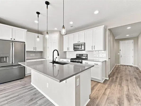 455 Blue Teal Drive, Castle Rock, CO 80104