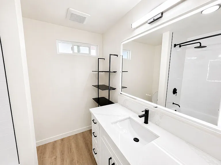 Viva Apartments — Photo 24