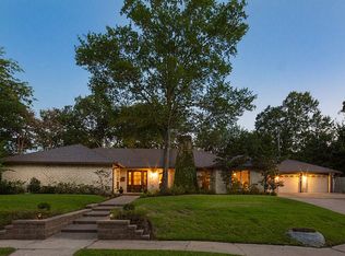 10707 Shady River Dr, Houston, TX 77042