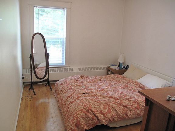4th image of 480 E 300 S APT 3