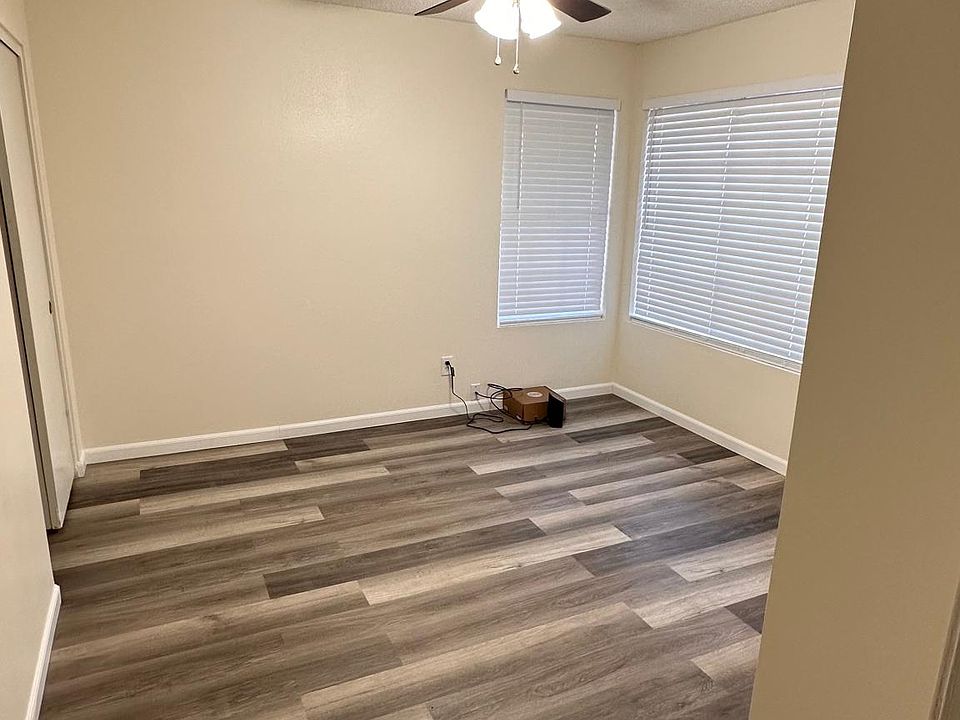 1st image of 13280 N 79th Ave #3