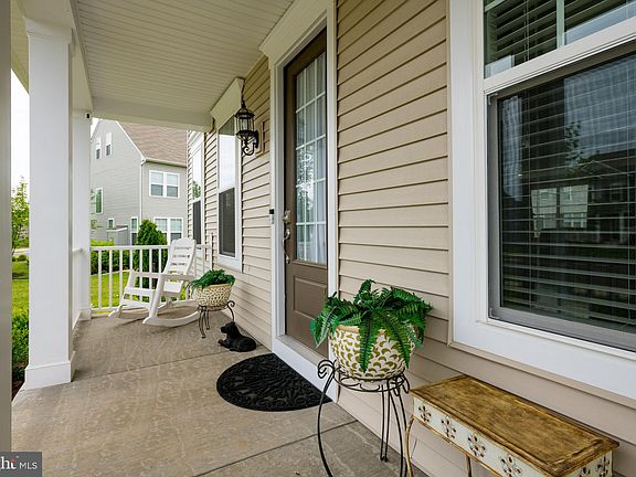 5th image of 6695 Muir Dr
