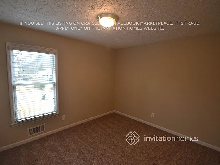 2887 Country Ln NW — Photo 5
