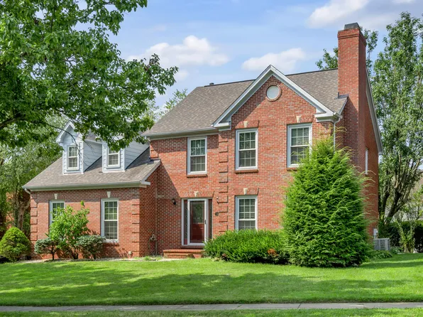 3450 Chestnut Hill Ln, Lexington, KY 40509