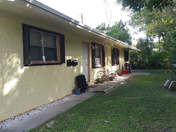 2nd image of 808 NE 17th Ct
