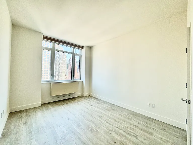 229 W 60th St #22R — Photo 5