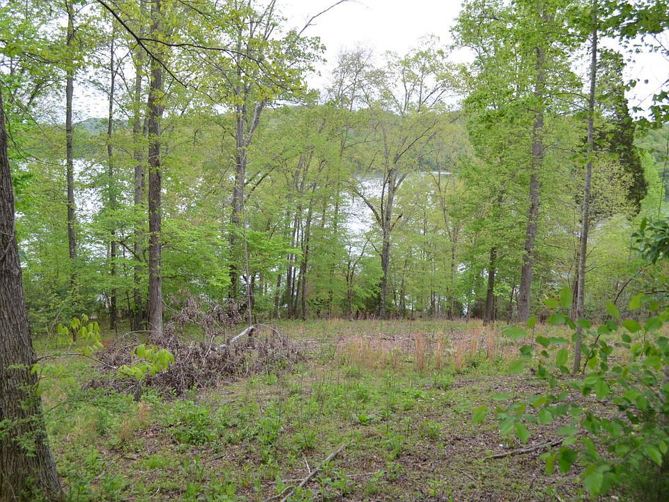 1st image of 451 Deer Hill Ln