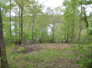 451 Deer Hill Ln, La Follette, TN 37766