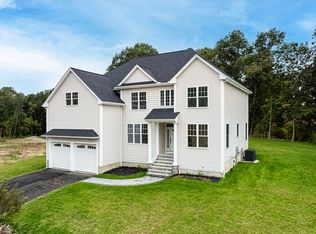 4 Abby Rd, Grafton, MA 01519