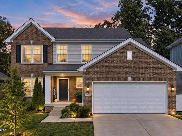 16995 Green Crest Ln, Louisville, KY 40245