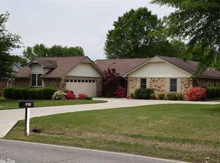 1209 Pioneer Rd, Searcy, AR 72143