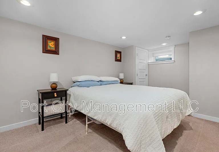 14 N Streeper St — Photo 24