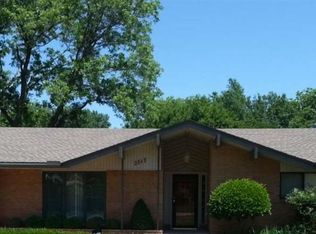 2517 Canterbury Ave, Ponca City, OK 74604