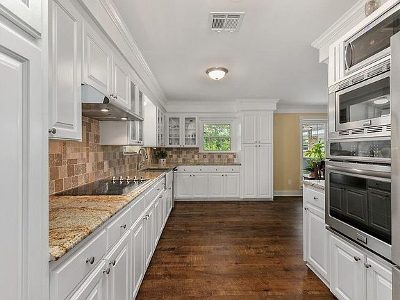4th image of 1241 S Bayouwood Dr