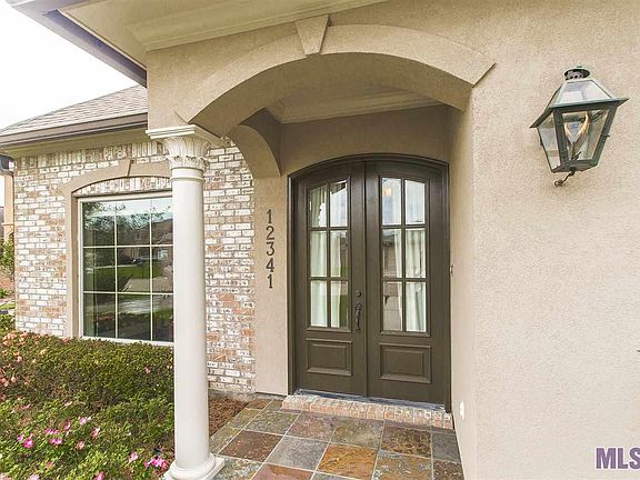 4th image of 12341 Oak Colony Dr