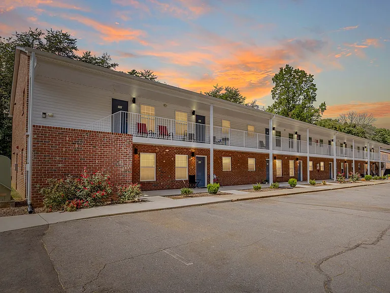 Lofts at Mill Creek Apartments — Photo 28