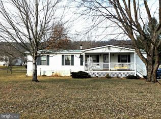165 Whitacre Ln, Capon Bridge, WV 26711