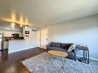 445 W 9th St #301A, Kansas City, MO 64105