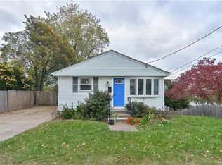 215 Sunbury St, Providence, RI 02908