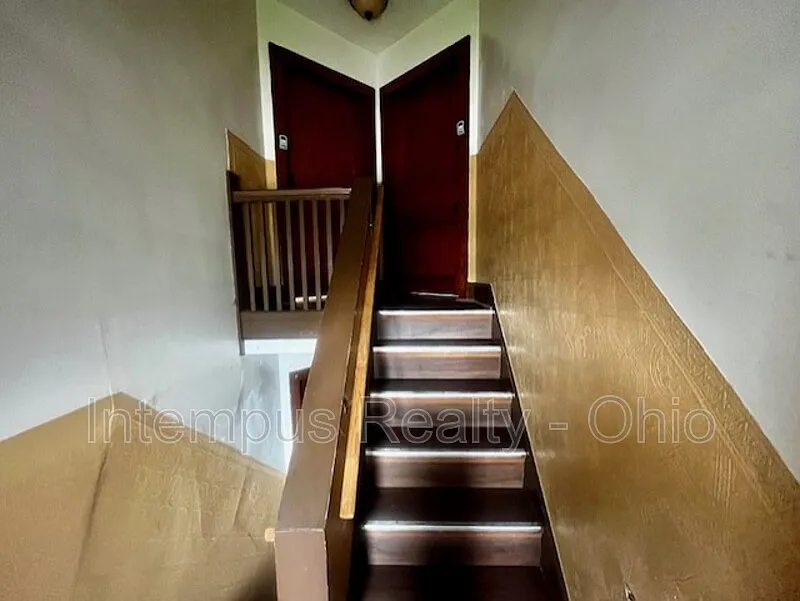 1 bed, 1.0 bath, 712 sqft, $825 — Photo 2
