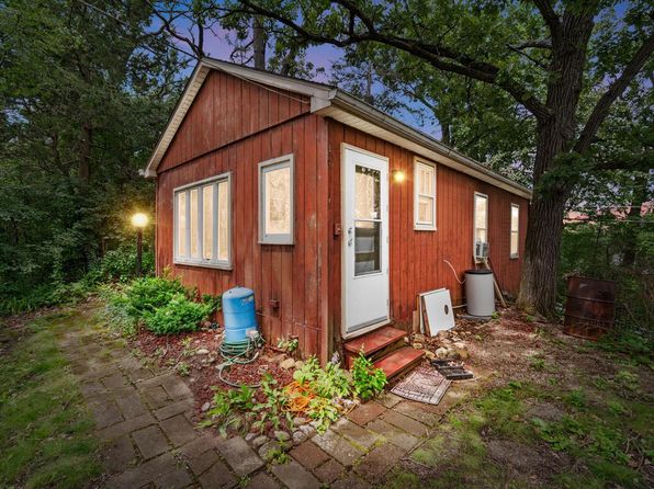 416 Waldeck DRIVE, Twin Lakes, WI 53181
