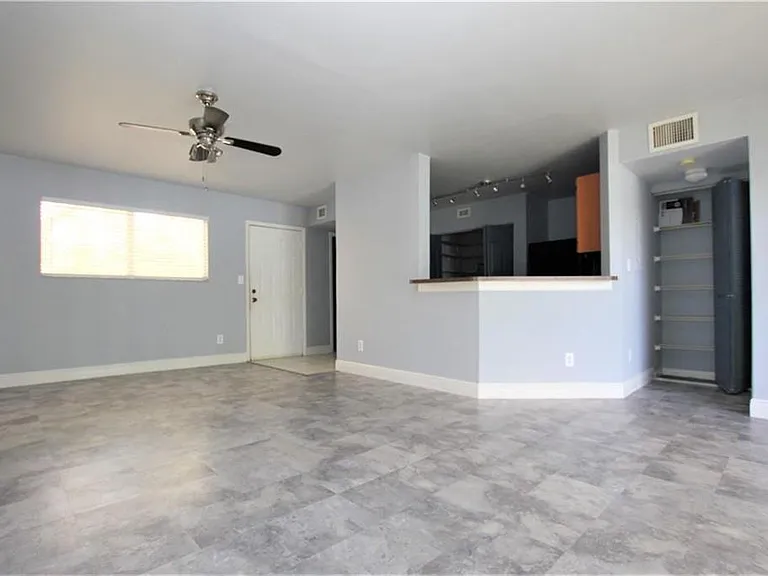 3413 NW 44th St #107 — Photo 7