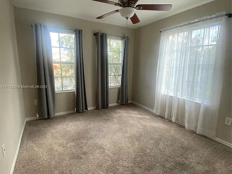 4081 San Marino Blvd #303 — Photo 10