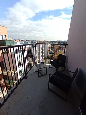 Rented by City Vista Inc | media 39