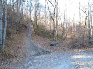 14001 Ridgeview Nellis Rd, Ashford, WV 25009