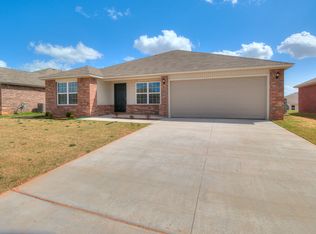 5636 Bent Creek Rd, Shawnee, OK 74801