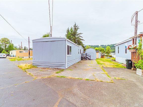 4th image of 4045 49th Ave SW Trailer 7