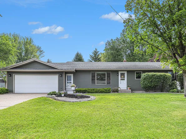7234 Willard Ave SE, Grand Rapids, MI 49548