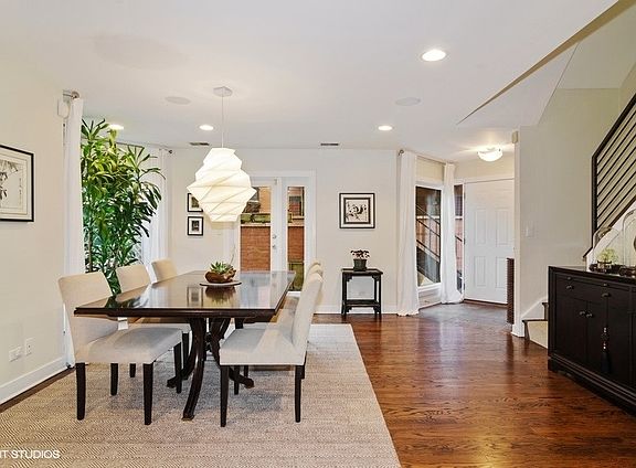5th image of 1626 N Saint Michaels Ct #1626