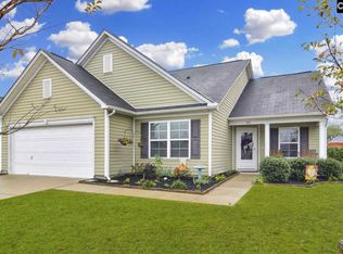 155 Castlefield Dr, Lexington, SC 29073