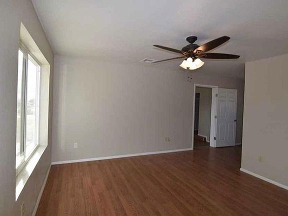 2nd image of 17 Alicia Dr