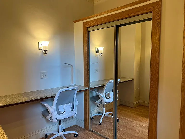 The EB Green Residence — Photo 42