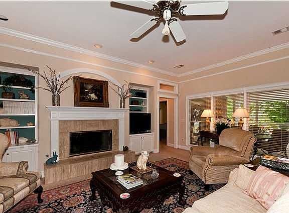 3rd image of 2618 Capstone Dr