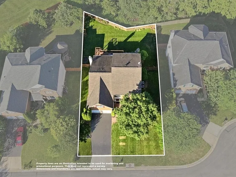 22806 Oatlands Grove Pl — Photo 4