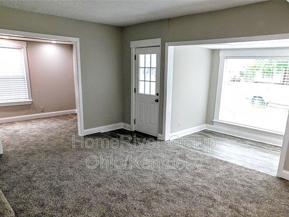 3rd image of 2100 Tytus Ave