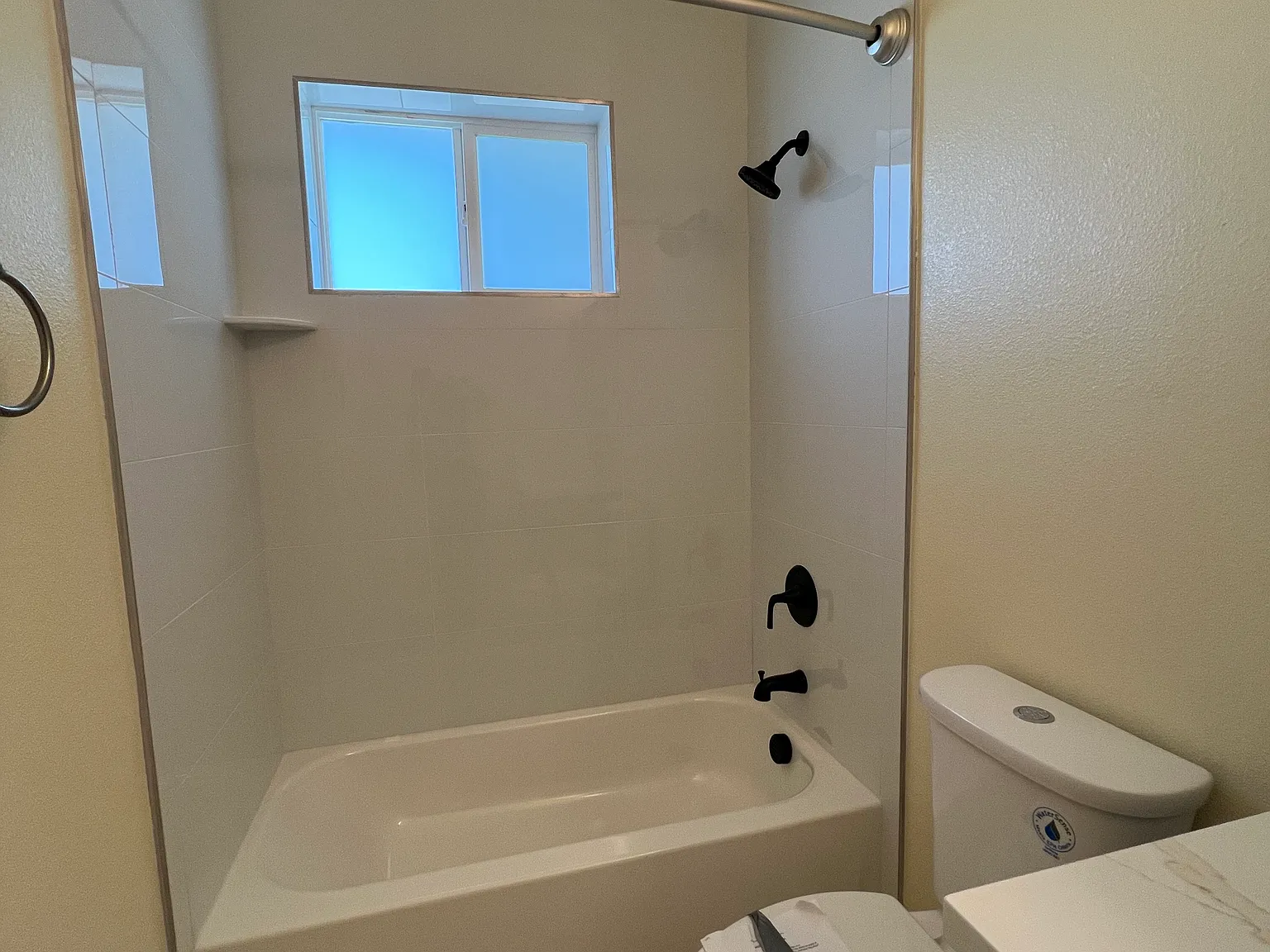 2 bed, 725 sqft, $1,850 — Photo 4