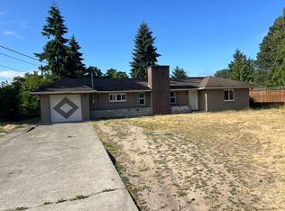 2135 NE 12th St, Renton, WA 98056