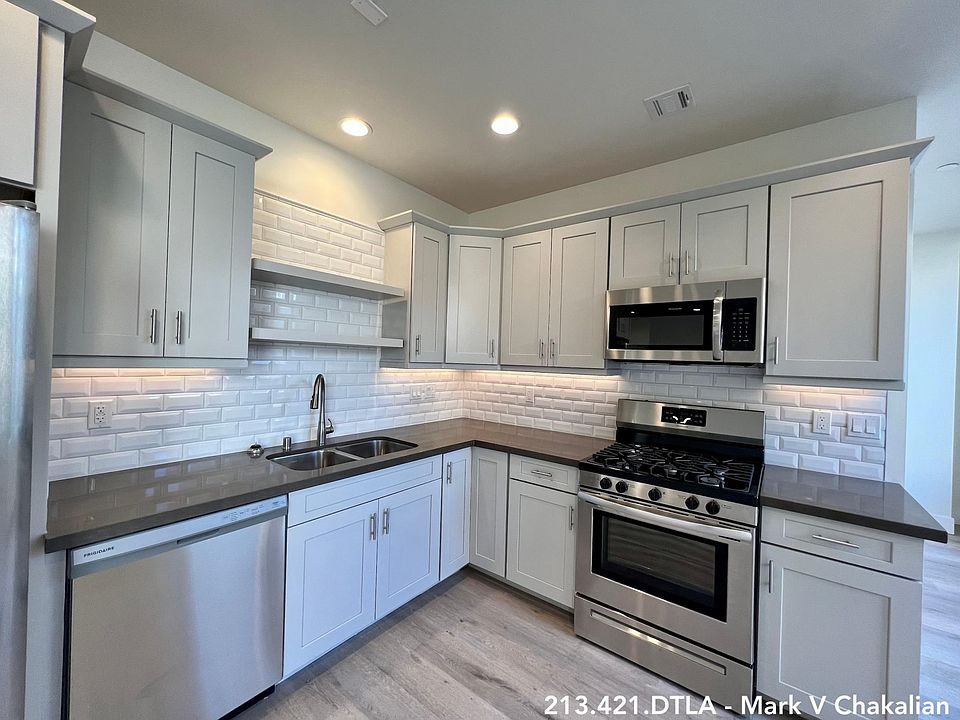 1st image of 314 W 6th St #301