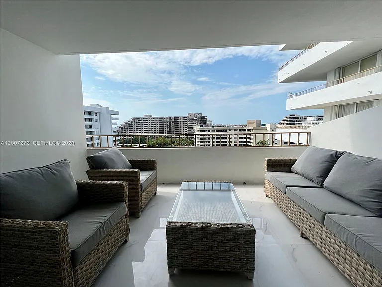 155 Ocean Lane Dr #1011 — Photo 12