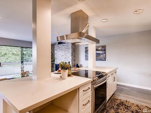 Kitchen island