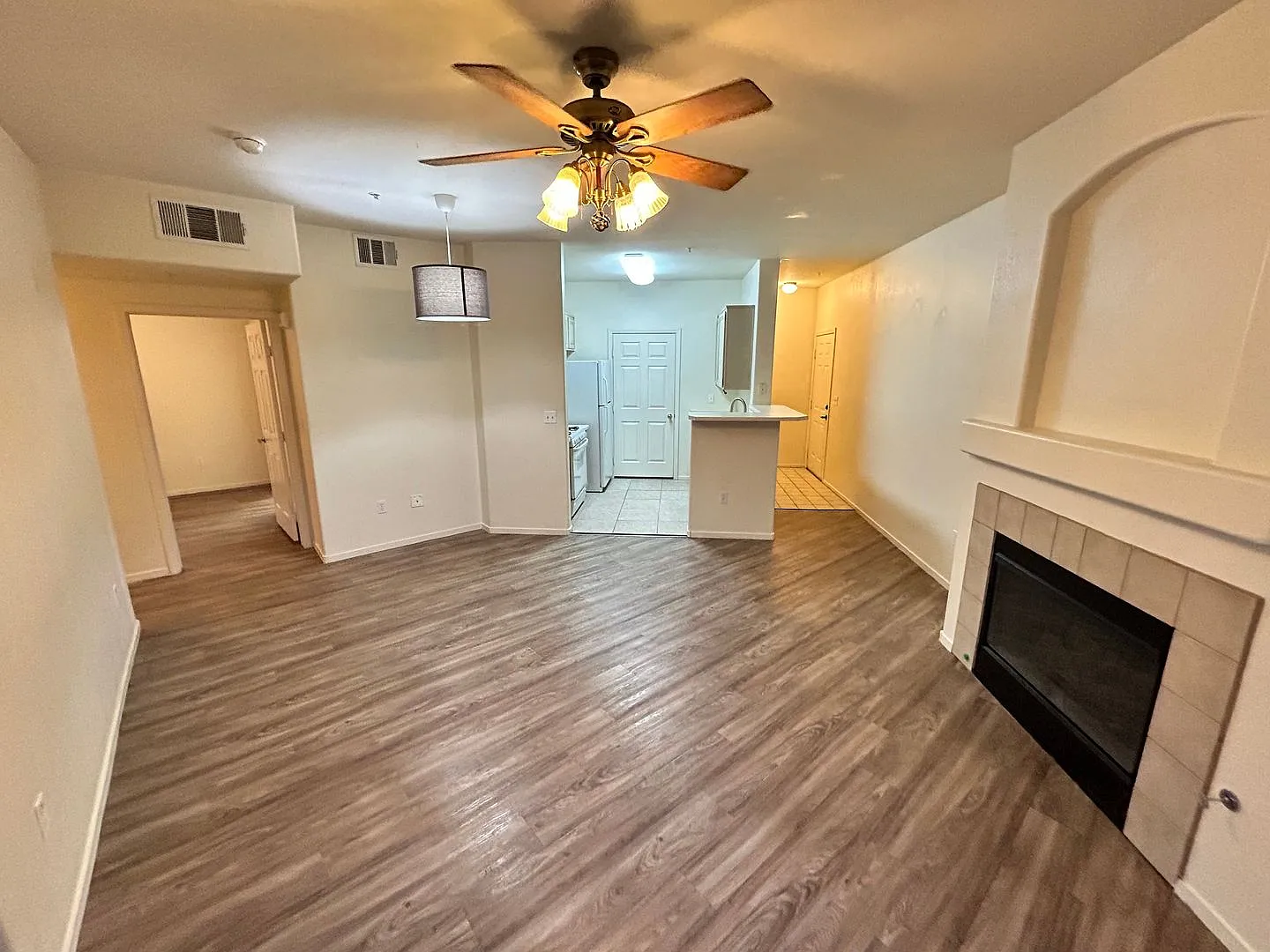 Charming 2 Bedroom, 2 Bath, Gated Condo nestled in the beautiful Southwest area close to Durango ... — Photo 3